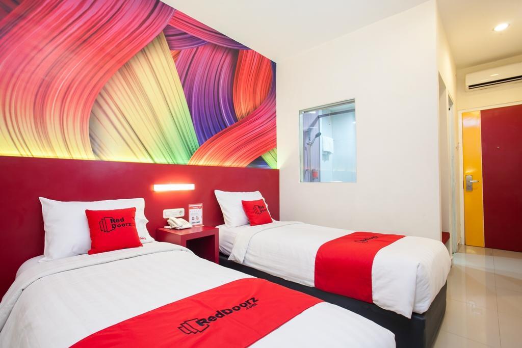 Reddoorz Near Hawaii Water Park 호텔 말랑 외부 사진